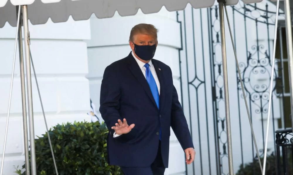 Σε στρατωτικό νοσοκομείο ο Τραμπ: Το μήνυμά του και η κατάσταση της υγείας του